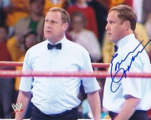 Earl Hebner Aláírt 8x10 Fotó Autogramot WWE Kép w/Ikertestvére Dave Játékvezető - Dedikált MLB Fotók